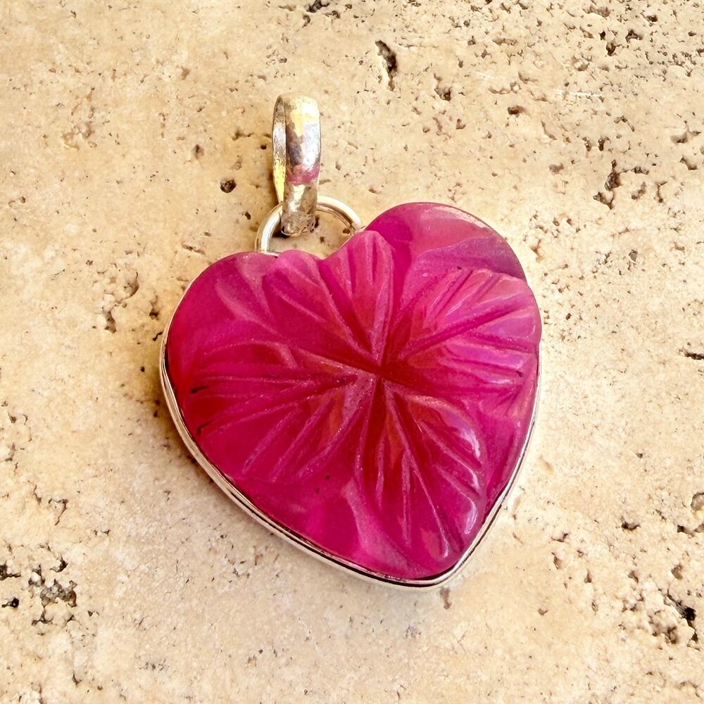Carved Ruby Heart Clover Pendant 925 Silver Overlay